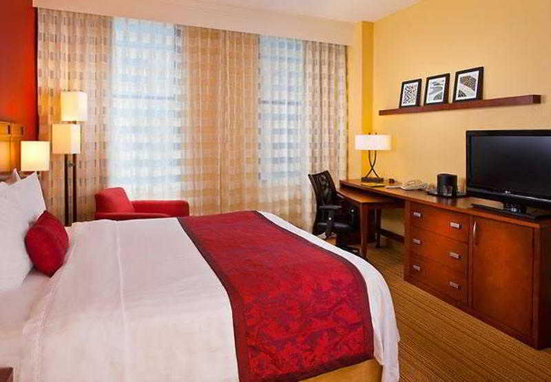 מלון Courtyard By Marriott New Orleans Downtown Near The French Quarter מראה חיצוני תמונה