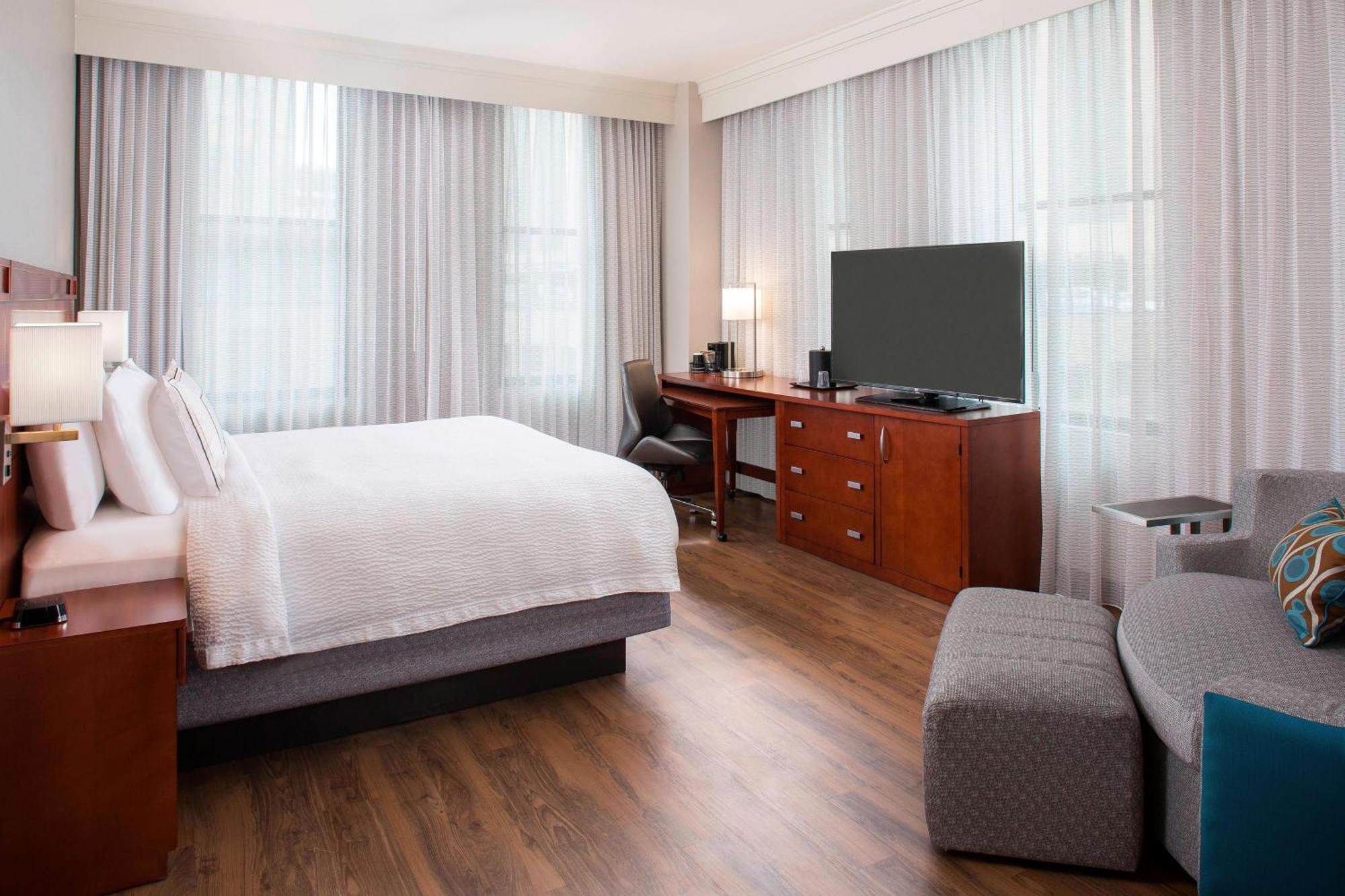 מלון Courtyard By Marriott New Orleans Downtown Near The French Quarter מראה חיצוני תמונה