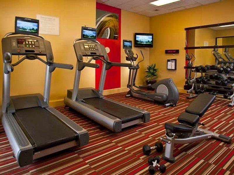 מלון Courtyard By Marriott New Orleans Downtown Near The French Quarter מראה חיצוני תמונה